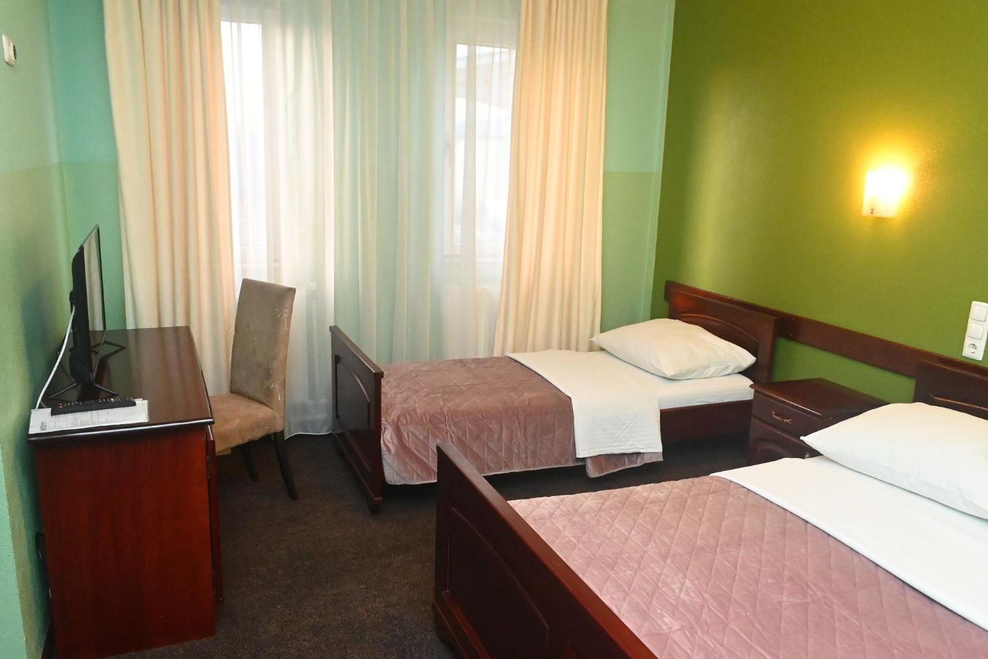 Motel Atlantis Prijedor Exterior photo